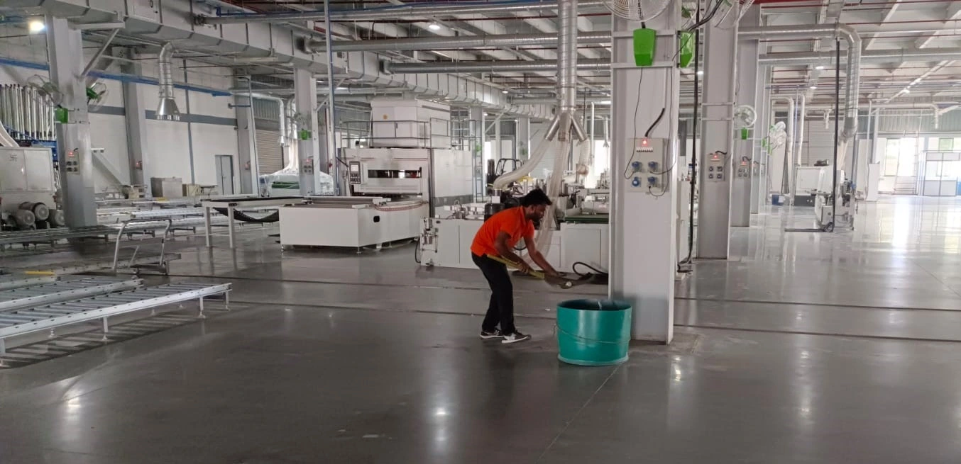 Commercial Complex Facility Management Service by Master Clean India || India's Leading Housekeeping & Facility Management Services Provider || Housekeeping Services in Delhi-NCR, Gurgao, Noida, Faridabad, Ghaziabad, India